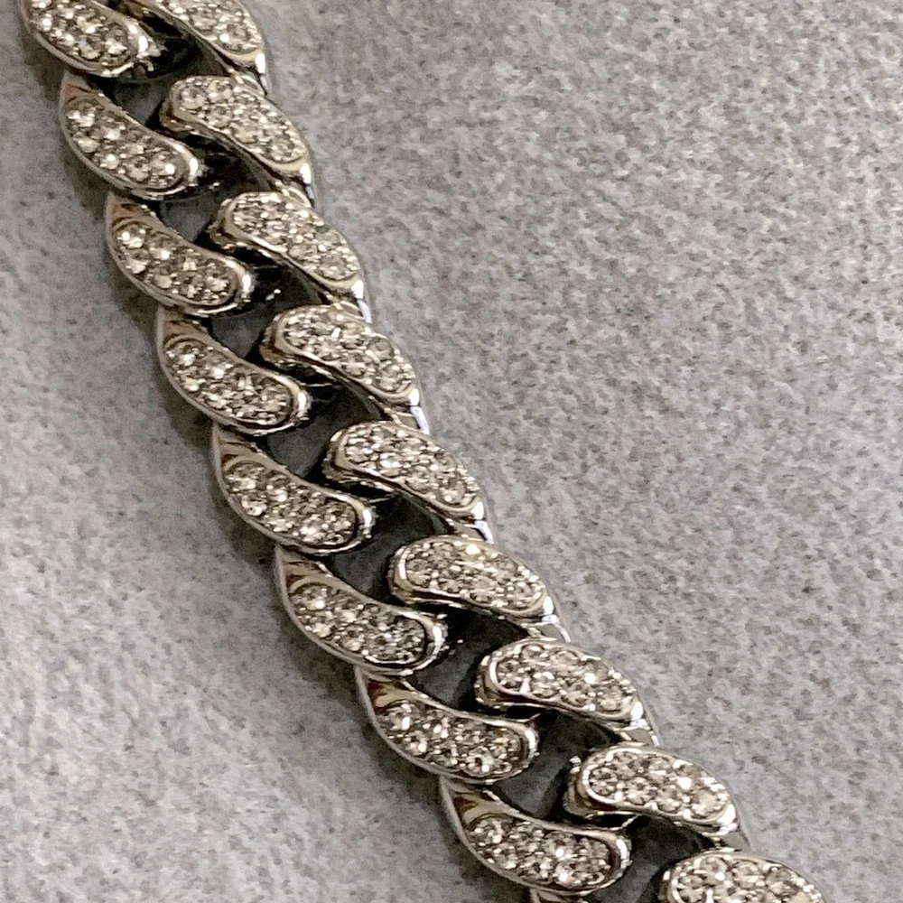 N/A nwt silver